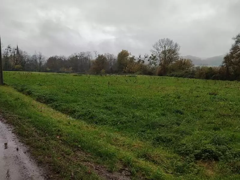 Terrain, 1 200 m²