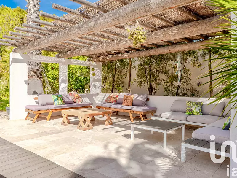 Maison, 182 m²