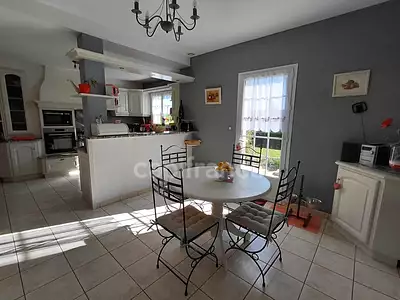Maison, 295 m²