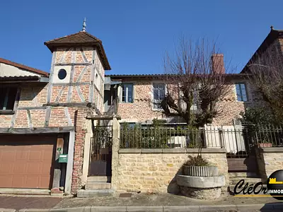 Maison, 243 m²