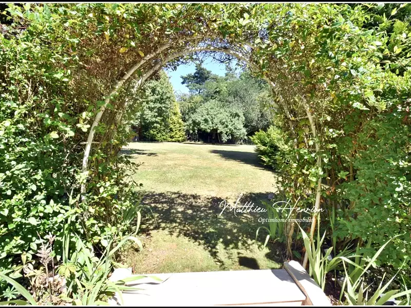 Maison, 185 m²