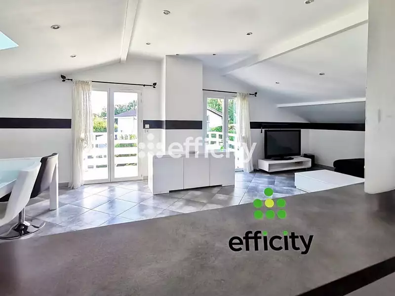 Maison, 174 m²