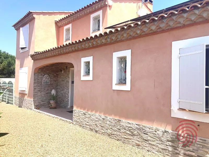 Maison, 160 m²