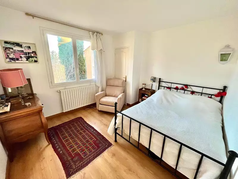 Maison, 220 m²