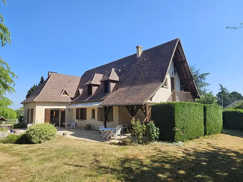 Maison, 153 m²