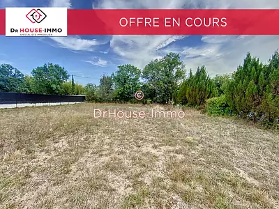 Terrain, 1 823 m²
