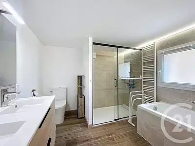 Maison, 141 m²