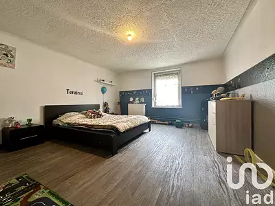 Maison, 192 m²