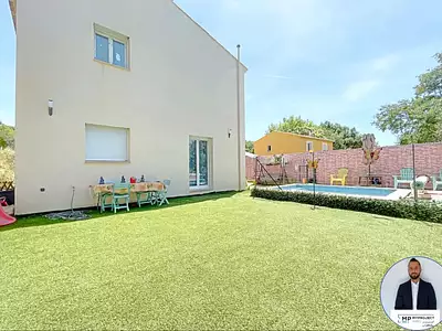 Maison, 117 m²