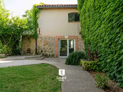 Maison, 545 m²