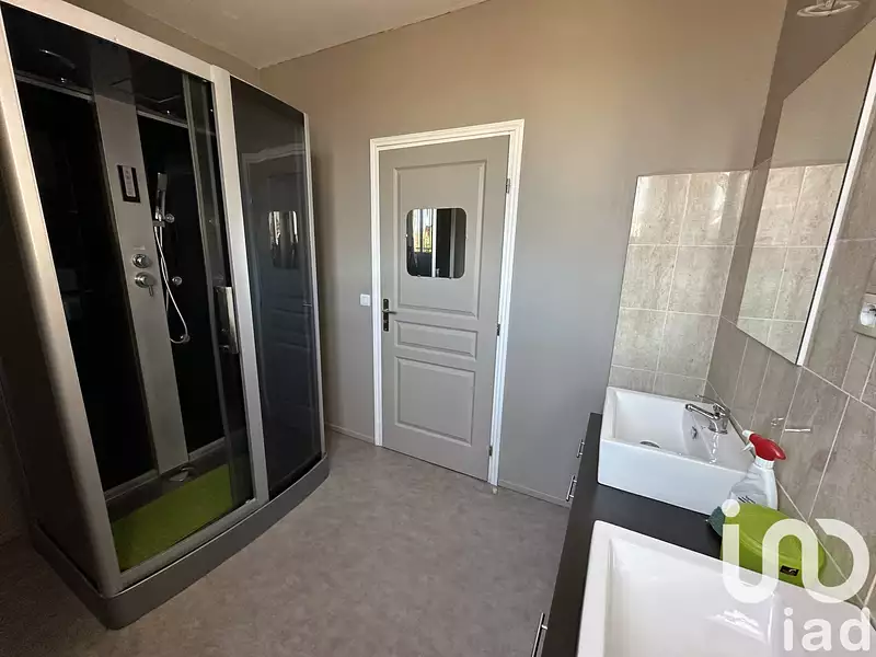 Immeuble, 490 m²