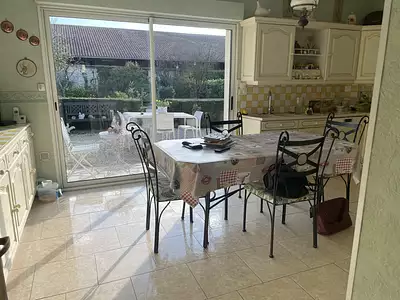 Maison, 178 m²