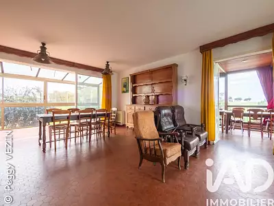 Maison, 235 m²