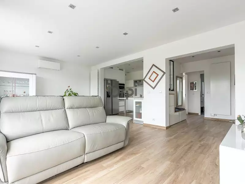 Maison, 253 m²