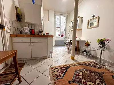202 000 € 9 614 €/m² Appartement • 21,01 m² • 1 pièce Paris 15ème (75015)