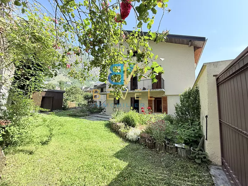 Maison, 175,97 m²