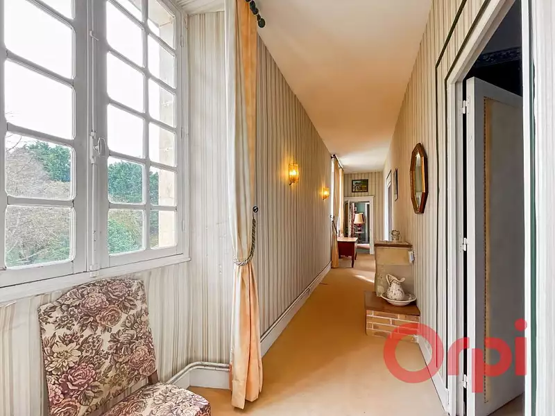 Maison, 253 m²