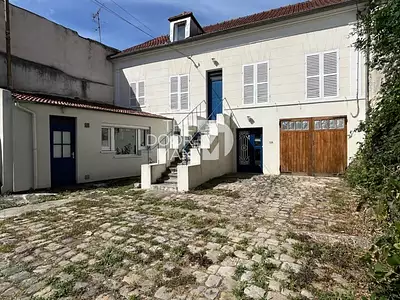 Maison, 193 m²
