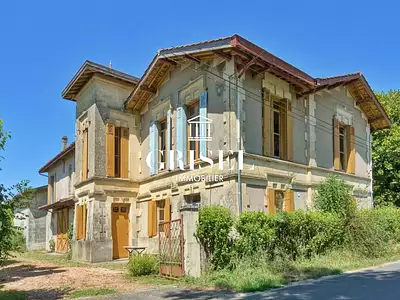 Maison, 280 m²