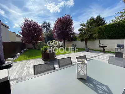 Maison, 175,79 m²