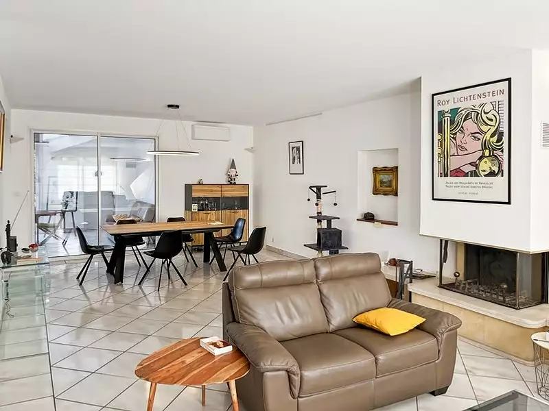 Maison, 205 m²