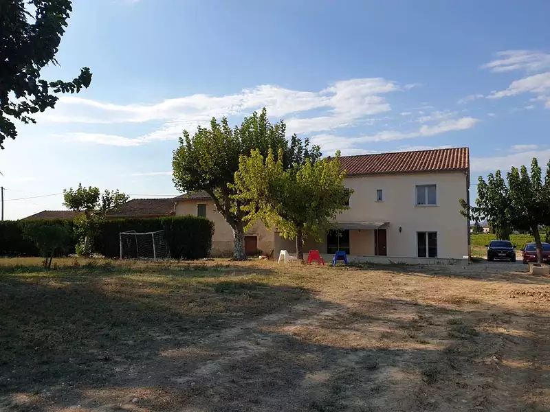 Maison, 145 m²