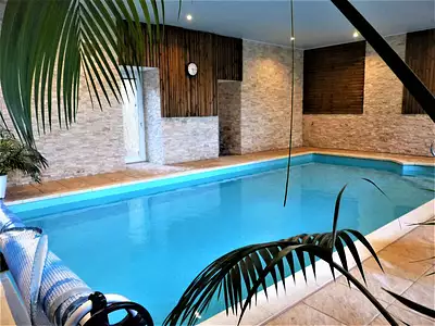 Maison, 700 m²