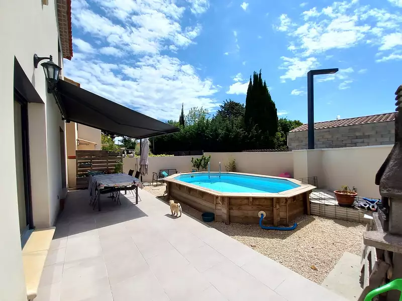 Maison, 105,6 m²