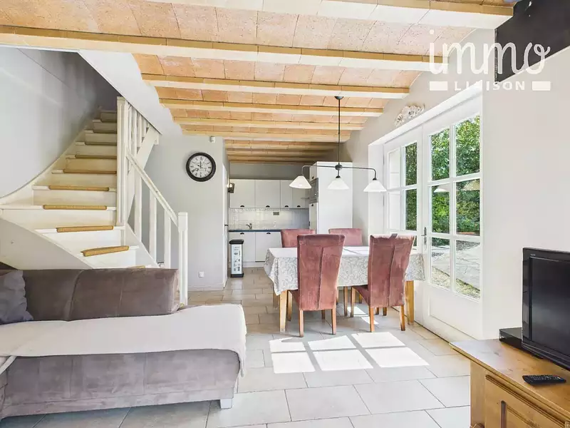 Maison, 266 m²