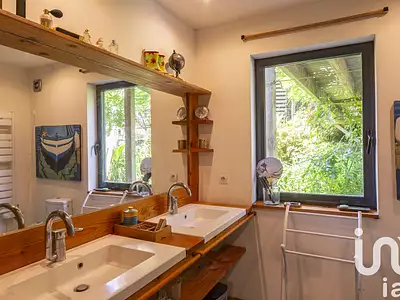 Maison, 284 m²