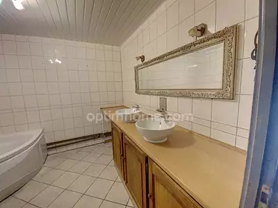 Maison, 156 m²