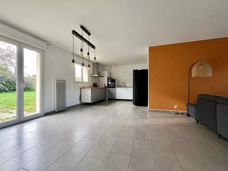 Maison, 83 m²