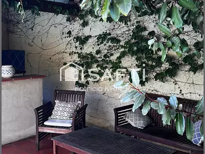 Maison, 255 m²