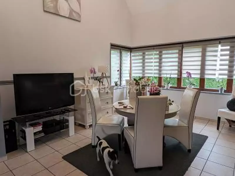 Maison, 145 m²