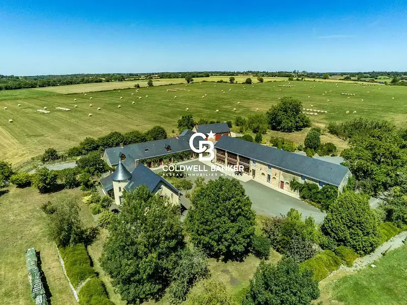 Maison, 830 m²
