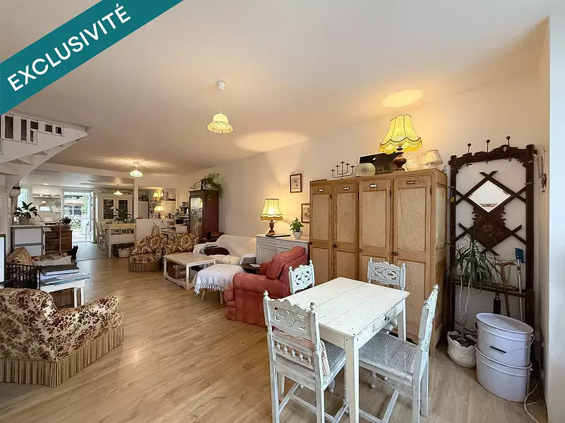 Maison, 184 m²