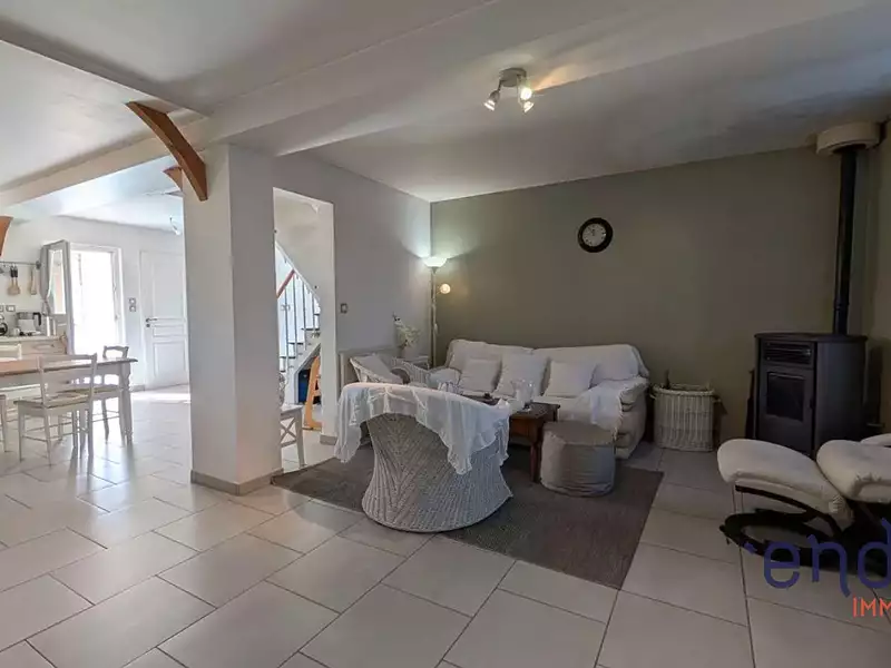 Maison, 103,69 m²