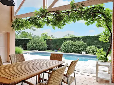 Maison, 218 m²