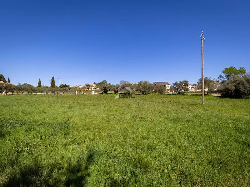 Terrain, 1 018 m²