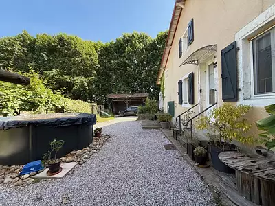 Maison, 227 m²