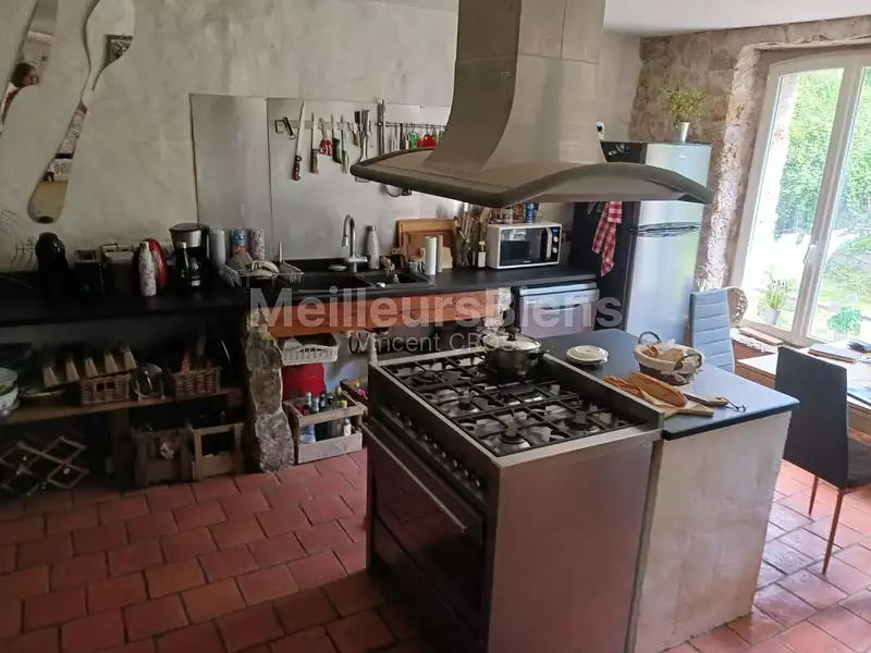 Maison, 290 m²