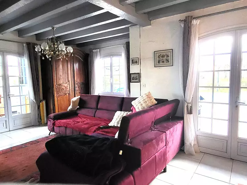 Maison, 215 m²