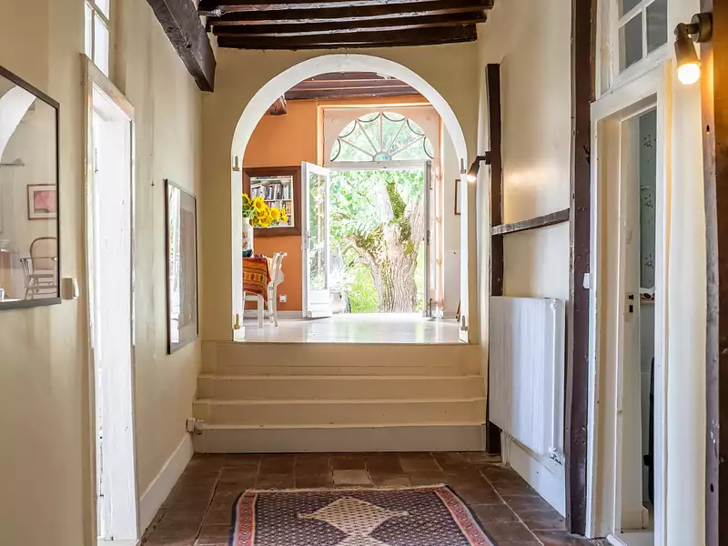 Maison, 275 m²