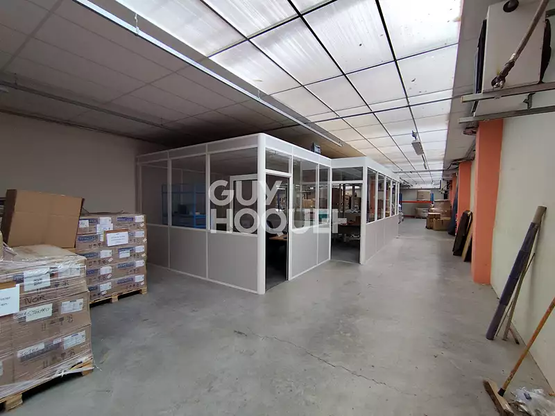 Divers, 1 569 m²