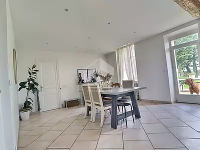 Maison, 174 m²