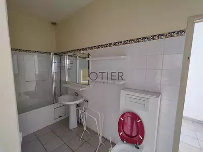 Immeuble, 370 m²