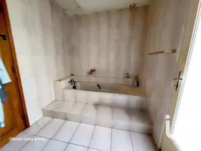 Maison, 260 m²