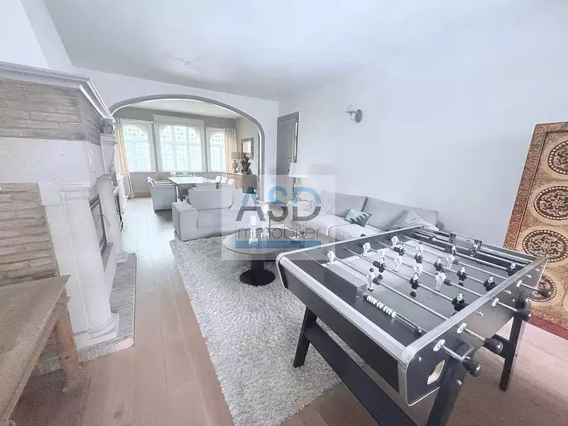 Maison, 247 m²