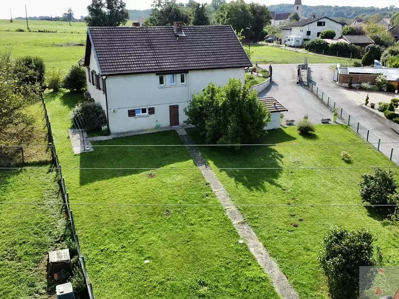 Maison, 96 m²