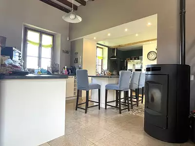 Maison, 221 m²